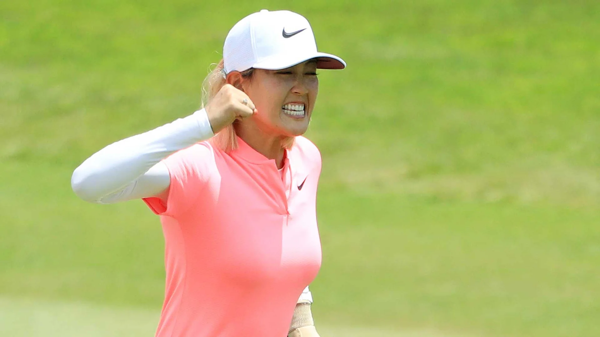 Wie sinks incredible birdie putt at last for win in Singapore